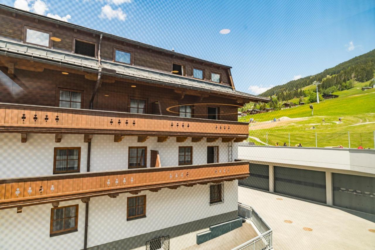 Appartements Bernhofer Saalbach-Hinterglemm Dış mekan fotoğraf